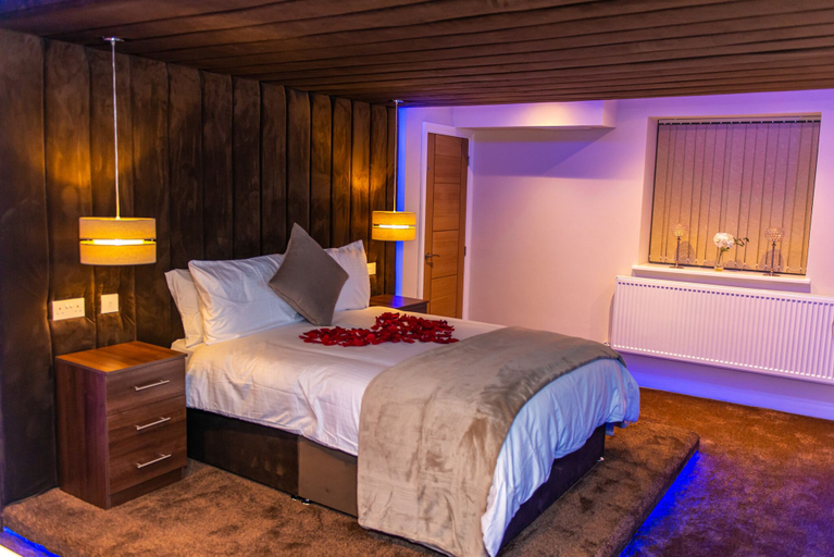 Bedroom 3, Optimal Apartments, Bradford