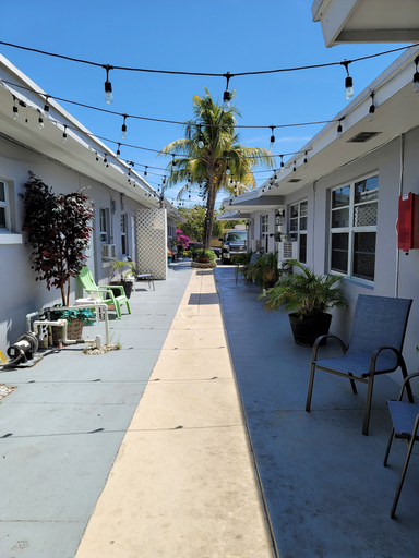 Exterior & Views, Air Way Motel, Palm Beach