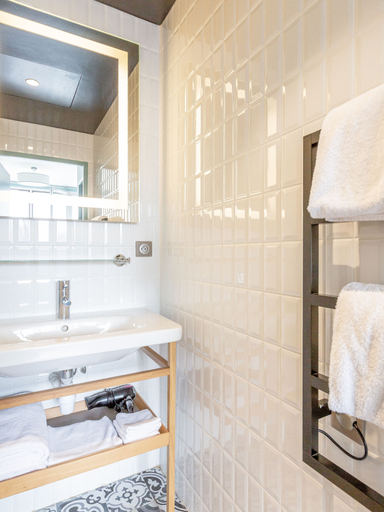 Bathroom 4, Edgar Suites Expo Paris Porte de Versailles, Paris