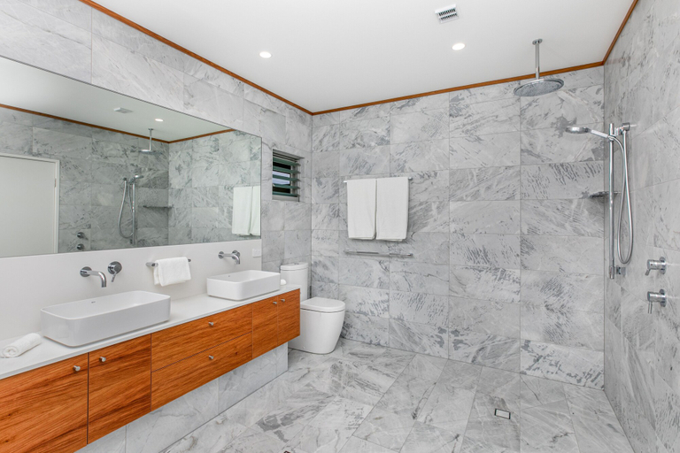 Bathroom 4, Celeste - at Funnel Bay, Whitsunday