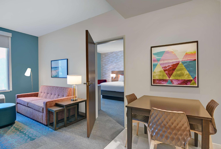 Bedroom 13