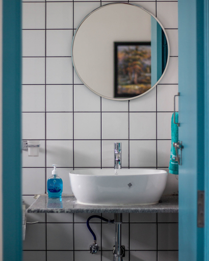 Bathroom 4, Catalyst Suites, Bangalore