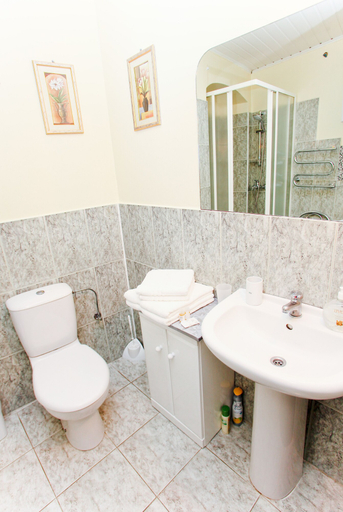 Bathroom 3, Skapo Apartments, Vilniaus