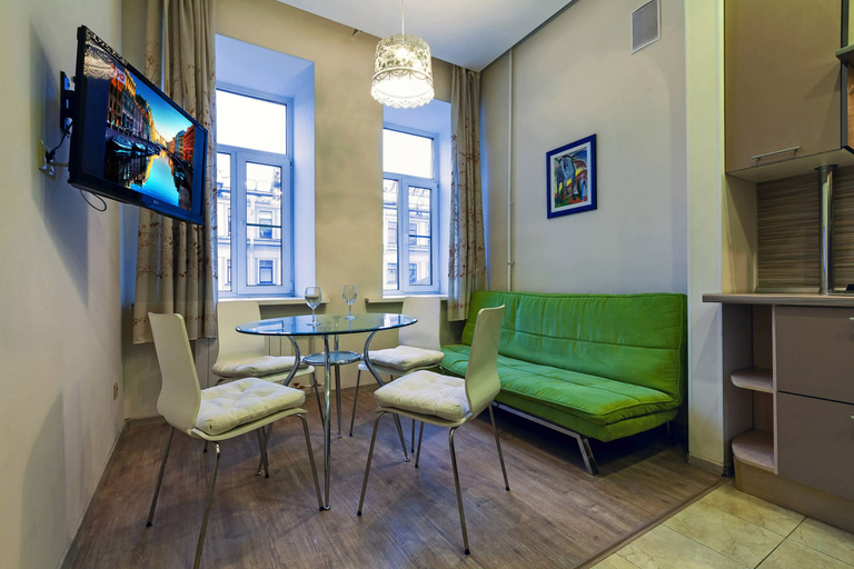 Others 4, Friends apartment on Marata, Sankt-Peterburg gorsovet