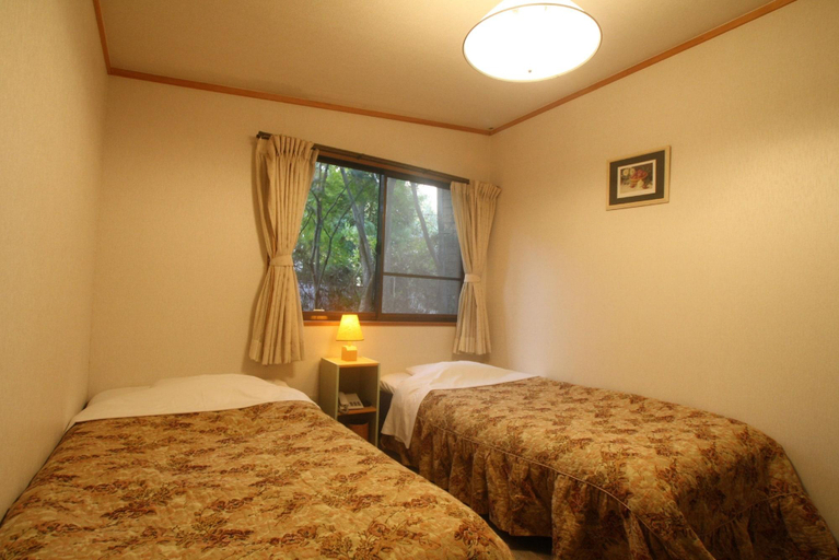 Bedroom 3, Pension Yufugoiki, Yufu