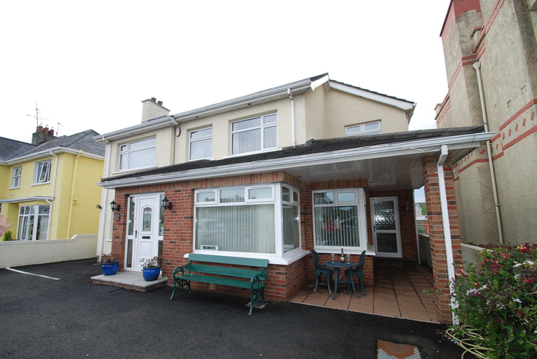 Exterior & Views 2, Aaranmore Lodge Bed & Breakfast, Causeway Coast and Glens