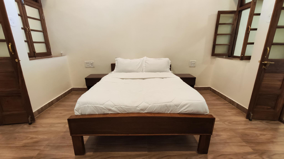 Bedroom 2, Citadel Resort , Satara