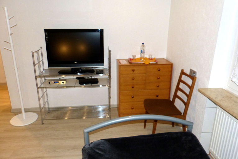 Others 4, Messe-Zimmer TuS-Treff 2, Düsseldorf