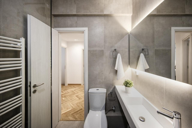 Bathroom 4, Kolonaki Square Executive Apartment, Attica