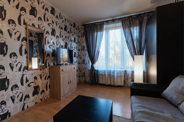 Others 3, Mini-hotel on Butlerova, Western