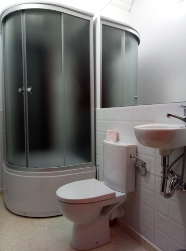 Bathroom 4, Mia Hostels, Tanger-Assilah