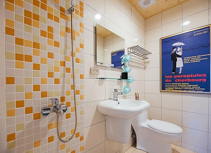 Bathroom 4, Taiowan One Piece Anping House, Tainan
