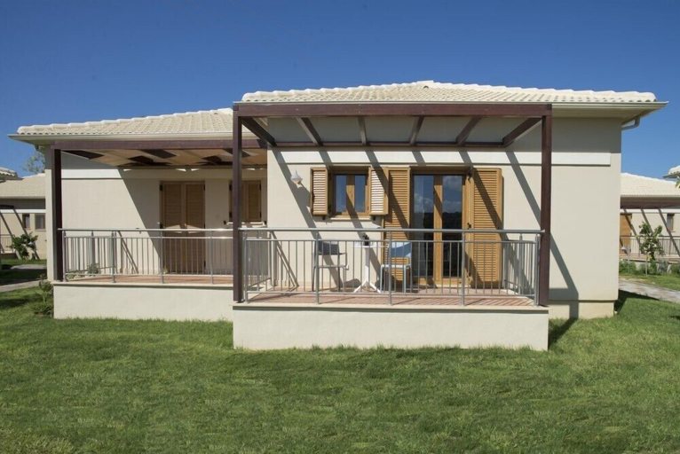 Exterior & Views 2, Niriides Luxury Villas, Peloponnese