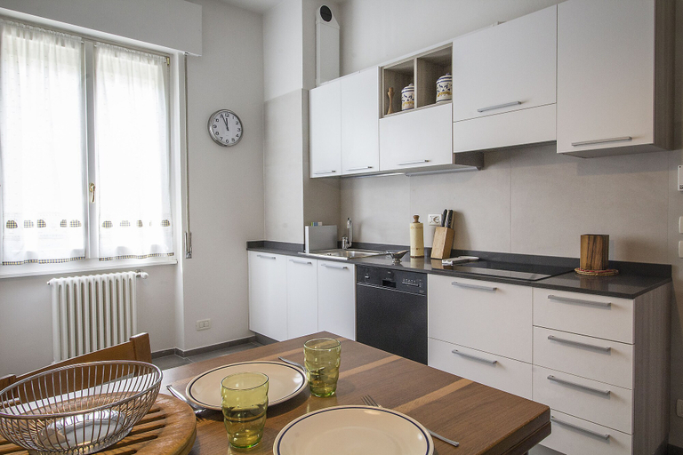 Private kitchen 4, Queen Of Diamonds, Brescia