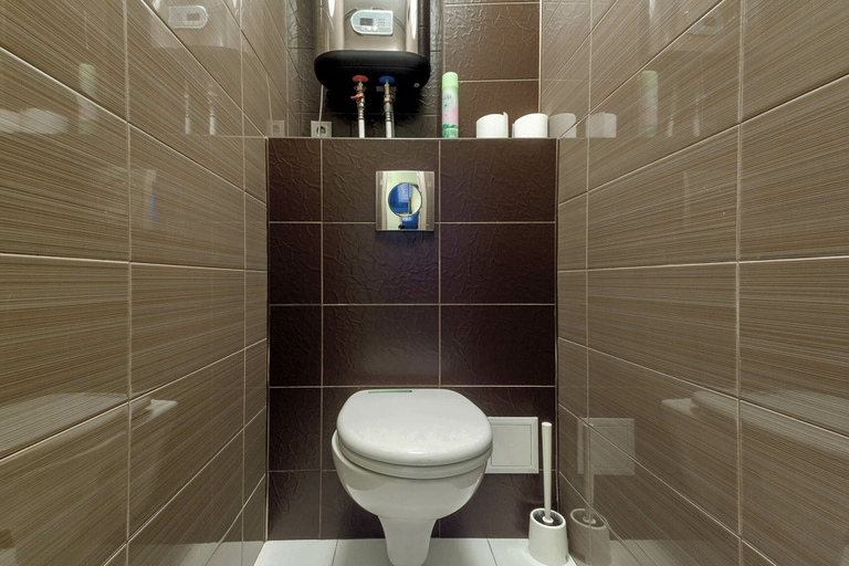 Bathroom 2, Friends apartment on Marata, Sankt-Peterburg gorsovet