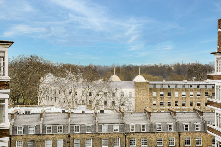 Exterior & Views, Luxury Baker Street Apartment, London