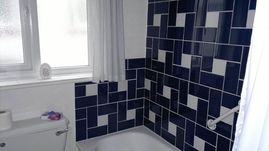 Bathroom 3, The Almar, North Yorkshire