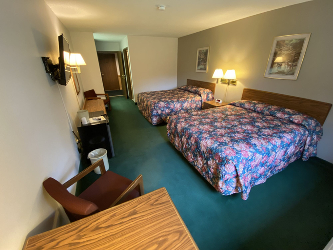 Bedroom 4, Boulder Bear Motor Lodge, Vilas