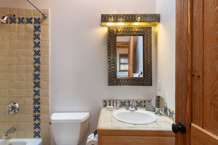 Bathroom, Casa Pico - Ideal Location, Fantastic Workspaces, Perfect Patio, Santa Fe