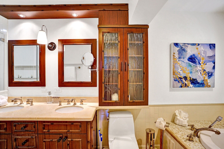Bathroom 3, 4BD House with Private Heated Pool, Broward
