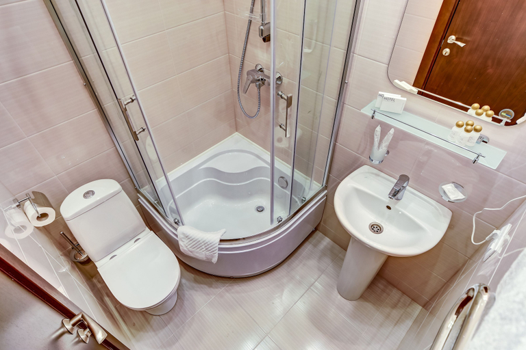 Bathroom 3, Sonata on Mayakovskogo, Sankt-Peterburg gorsovet