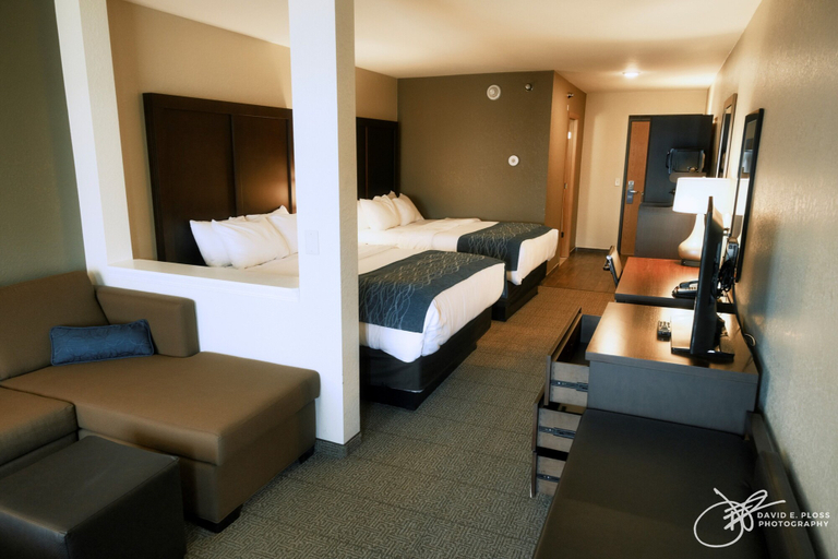 Bedroom 3, Comfort Inn & Suites Munising-Lakefront, Alger