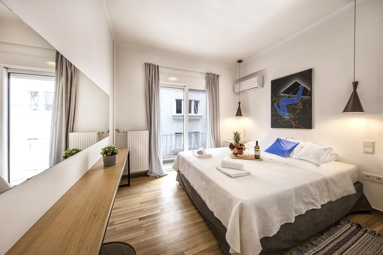 Bedroom 5, Kolonaki Square Executive Apartment, Attica