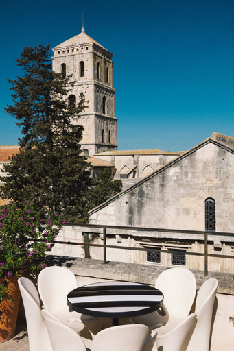 Exterior & Views 2, Hôtel du Cloître, Bouches-du-Rhône