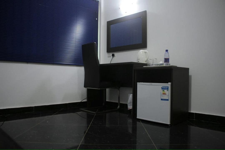 Others 5, PSB Guest House, Tema