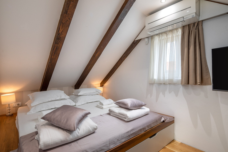 Bedroom 3, d - Beautiful Studio in the Heart of Split, Split