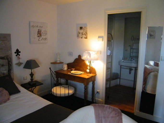 Bedroom 3, Hotel Coté Rivage, Dordogne