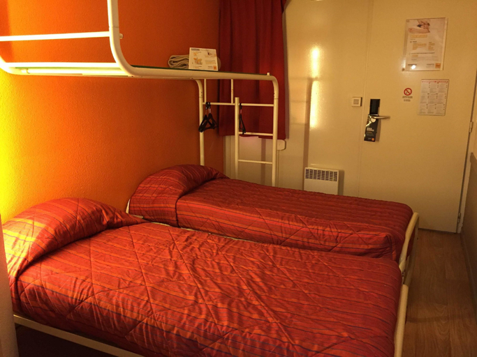 Bedroom 4, Premiere Classe Saint Etienne Nord - Villars, Loire