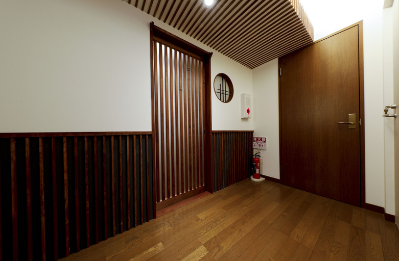 Others 5, Kamanoyado - Tennoji, Osaka