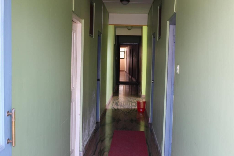 Others 5, Hotel Vajra Inn, Gandaki