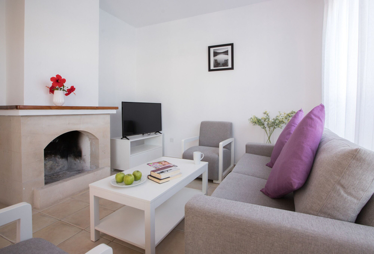 Others 5, Resitour - Perneri Villas