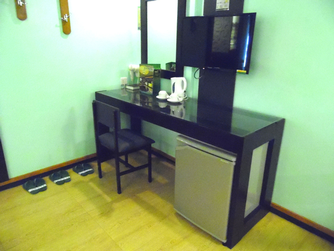 Bedroom 5