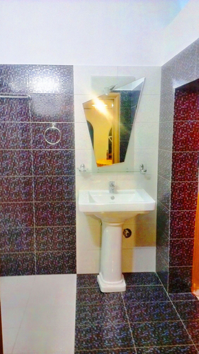 Bathroom 4, Villa Konaki, Attica