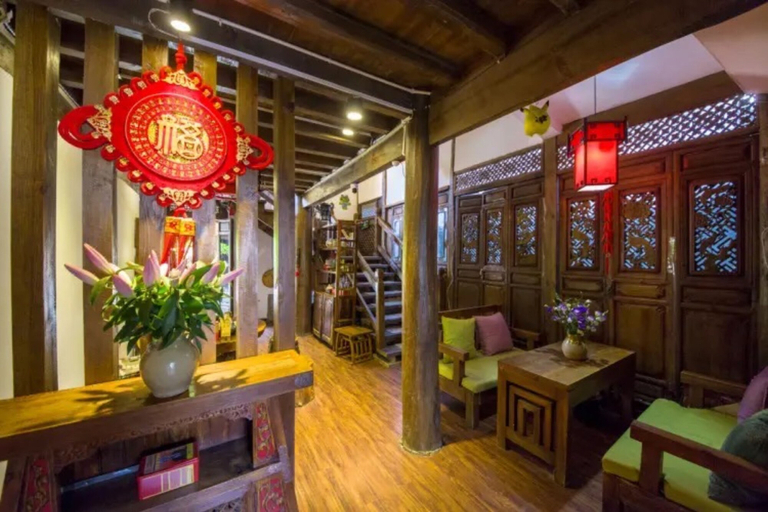Others 3, Flowers without Boundary Inn, Lijiang