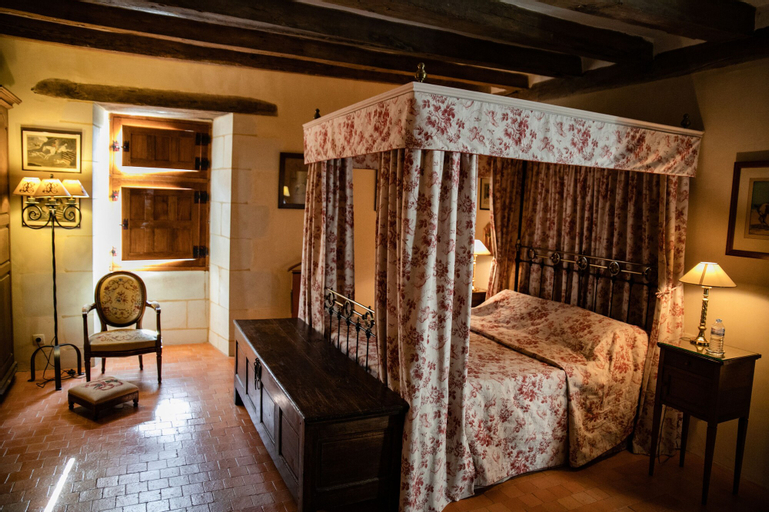 Bedroom 3, Manoir du Bois Noblet, Maine-et-Loire