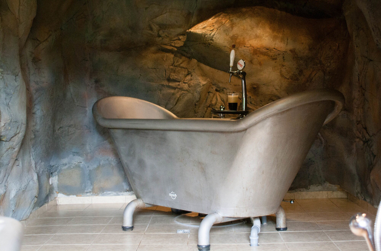 Bathroom 4, Stein Resort, Cheb