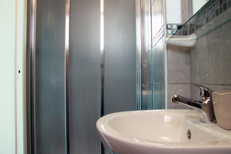 Bathroom 4, Penthouse Town Center