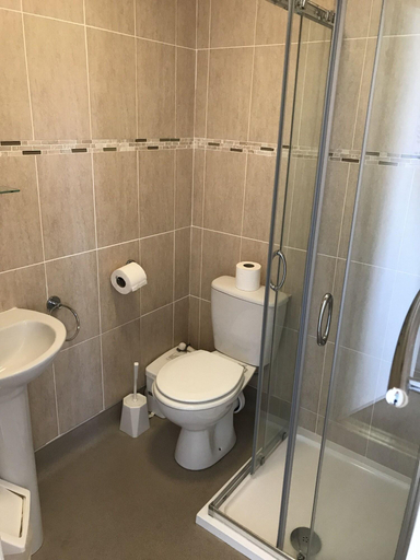 Bathroom 3, Baytree Hotel, Conwy
