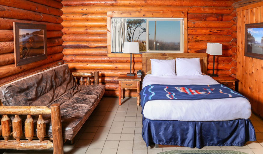 Bedroom 3, Kalaloch Lodge, Jefferson