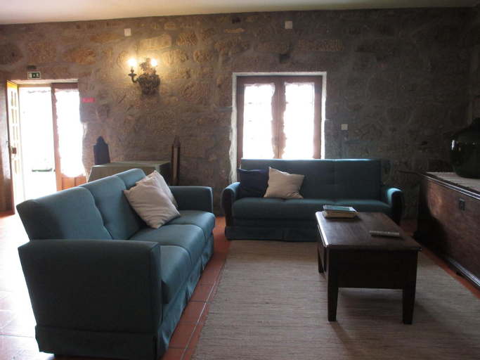 Public Area, Quinta do Burgo, Amares