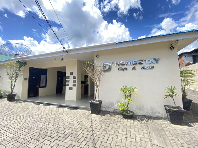Exterior & Views 2, De Homestay RedPartner, Bitung