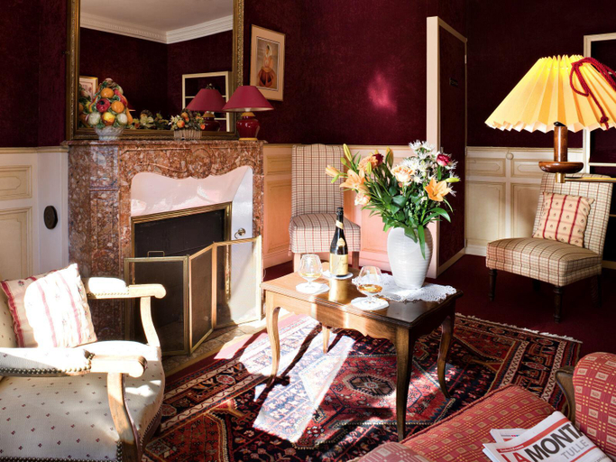 Public Area, Hotel Teyssier, Corrèze