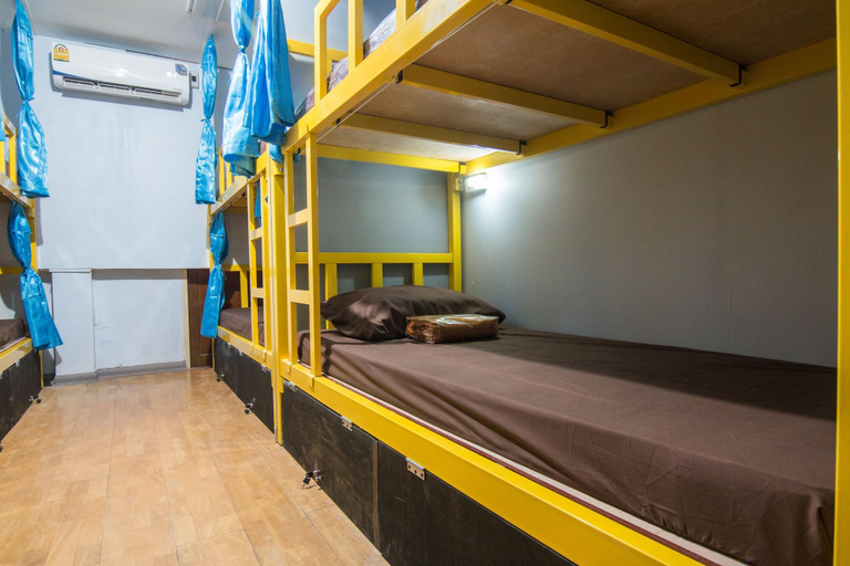 Bedroom 2, VR hostel Saphan Khwai, Phaya Thai