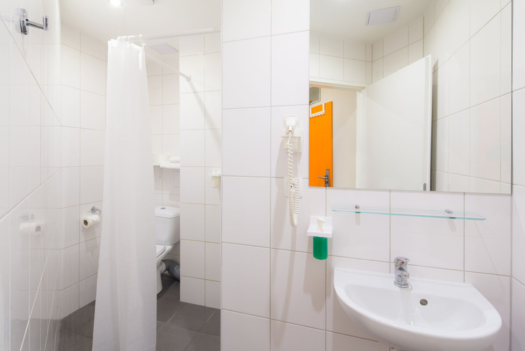 Bathroom 3, Minimino hotel, Praha 7