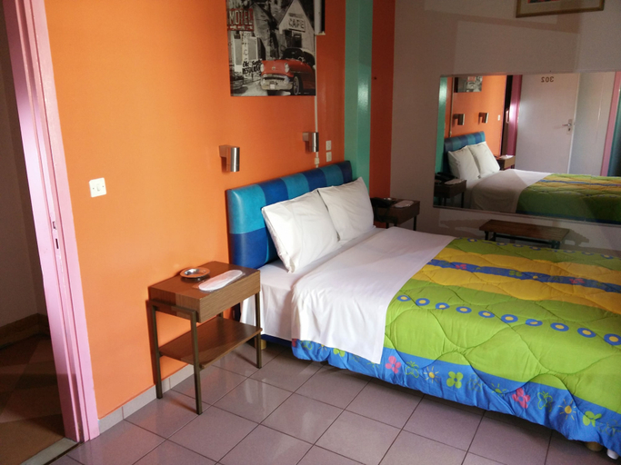Bedroom 3, Hotel Frida, Attica