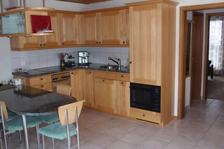 Private kitchen, 3.5-Zimmer Ferienwohnung Ski-In - Ski-Out, Interlaken